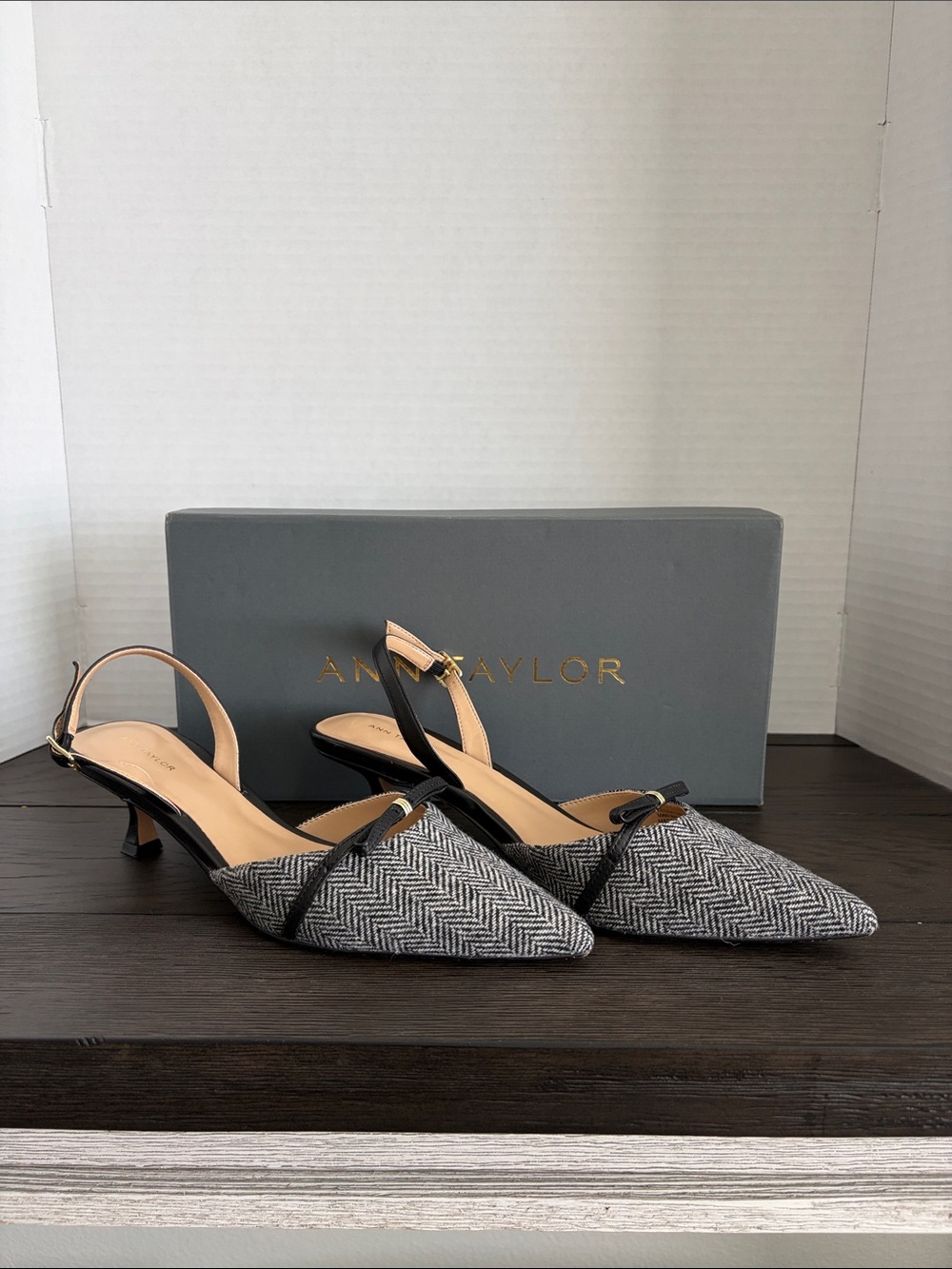 Ann Taylor Gray Herringbone Pointed Slingback Heels with Black Trim